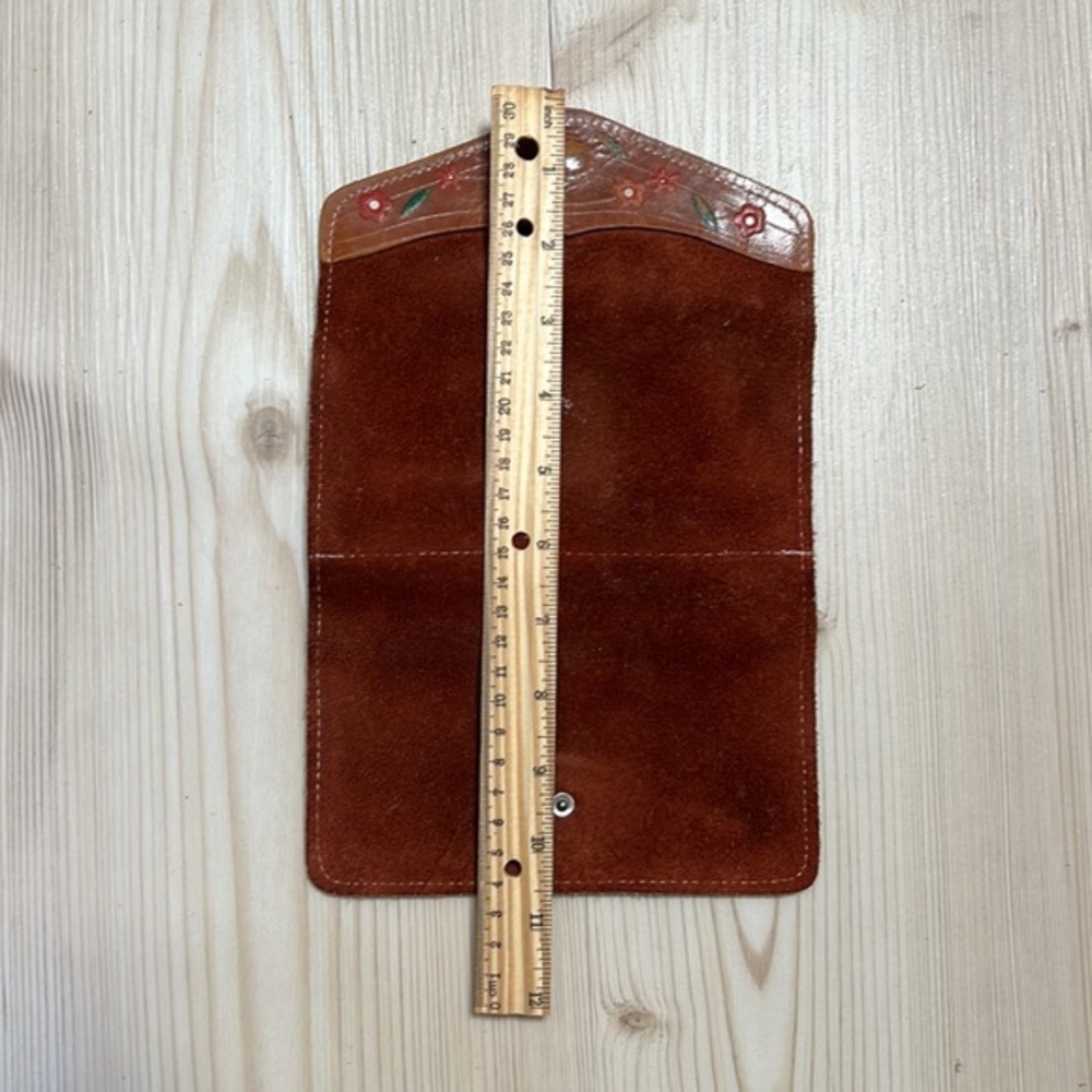 Vintage Suede Wallet - Picture 6 of 9